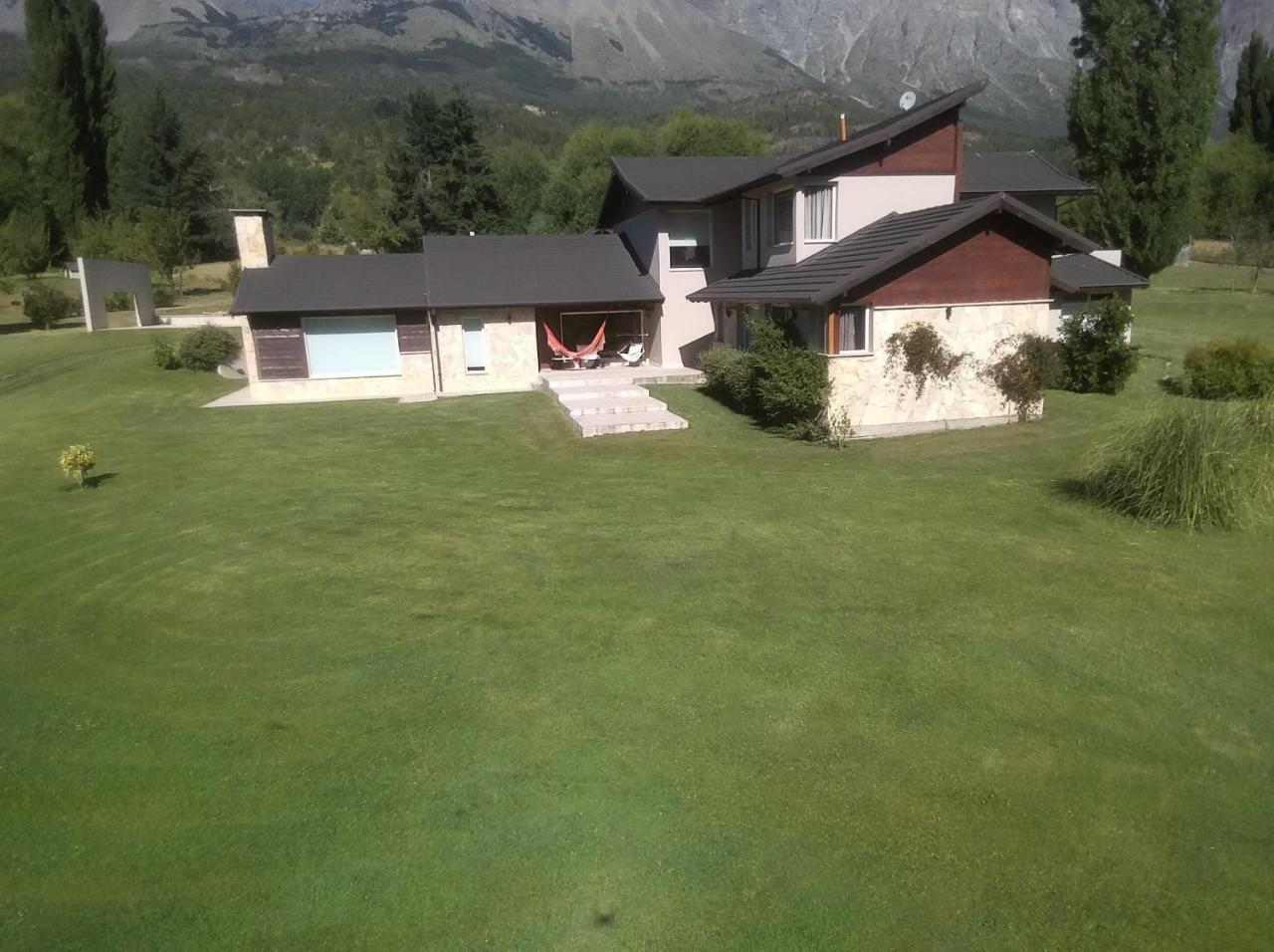 La Aguada Bed & Breakfast El Bolson Luaran gambar